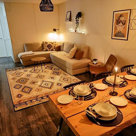 Big 88M2 Apartment In The Center ロヴァニエミ エクステリア 写真