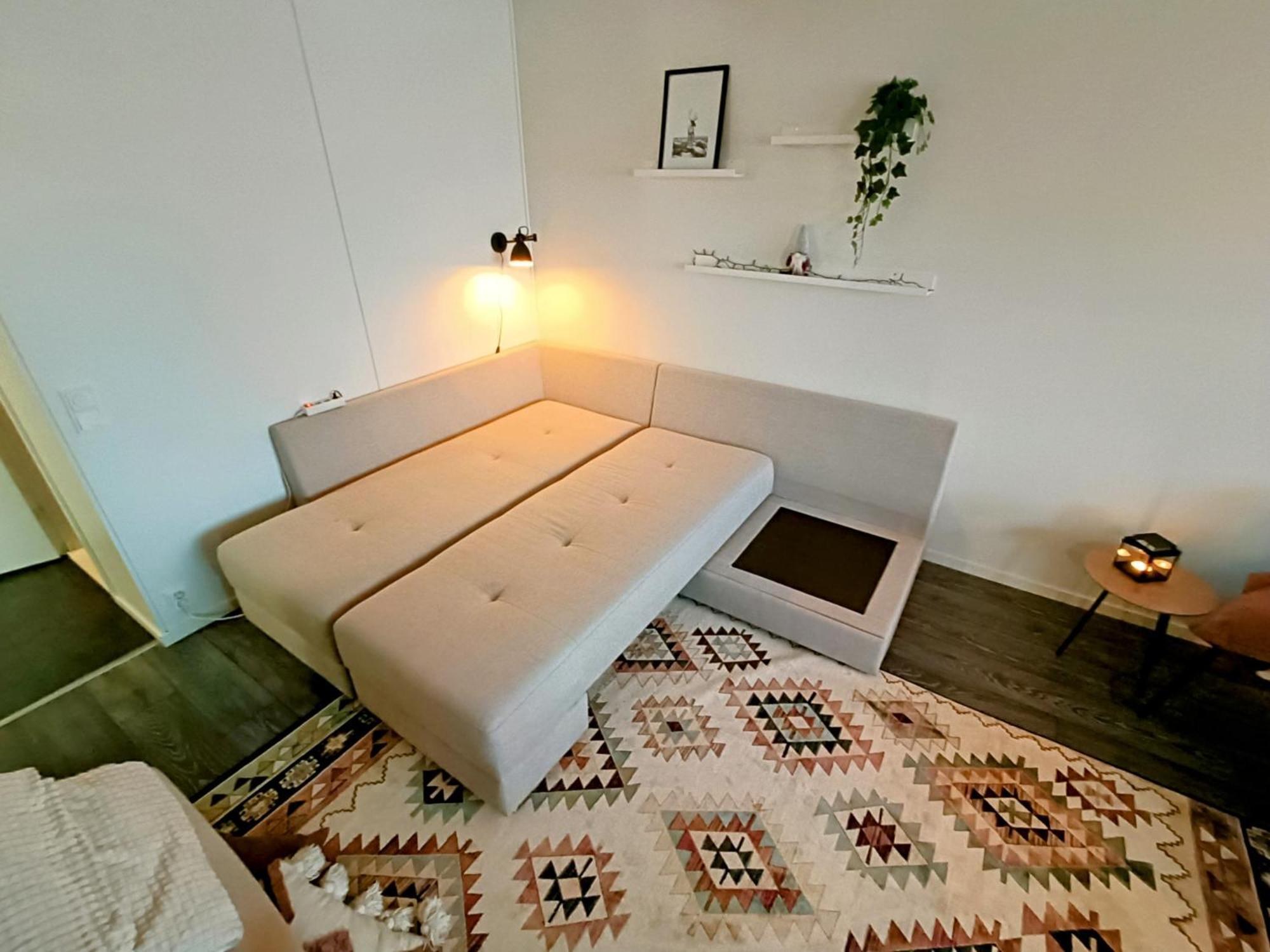 Big 88M2 Apartment In The Center ロヴァニエミ エクステリア 写真