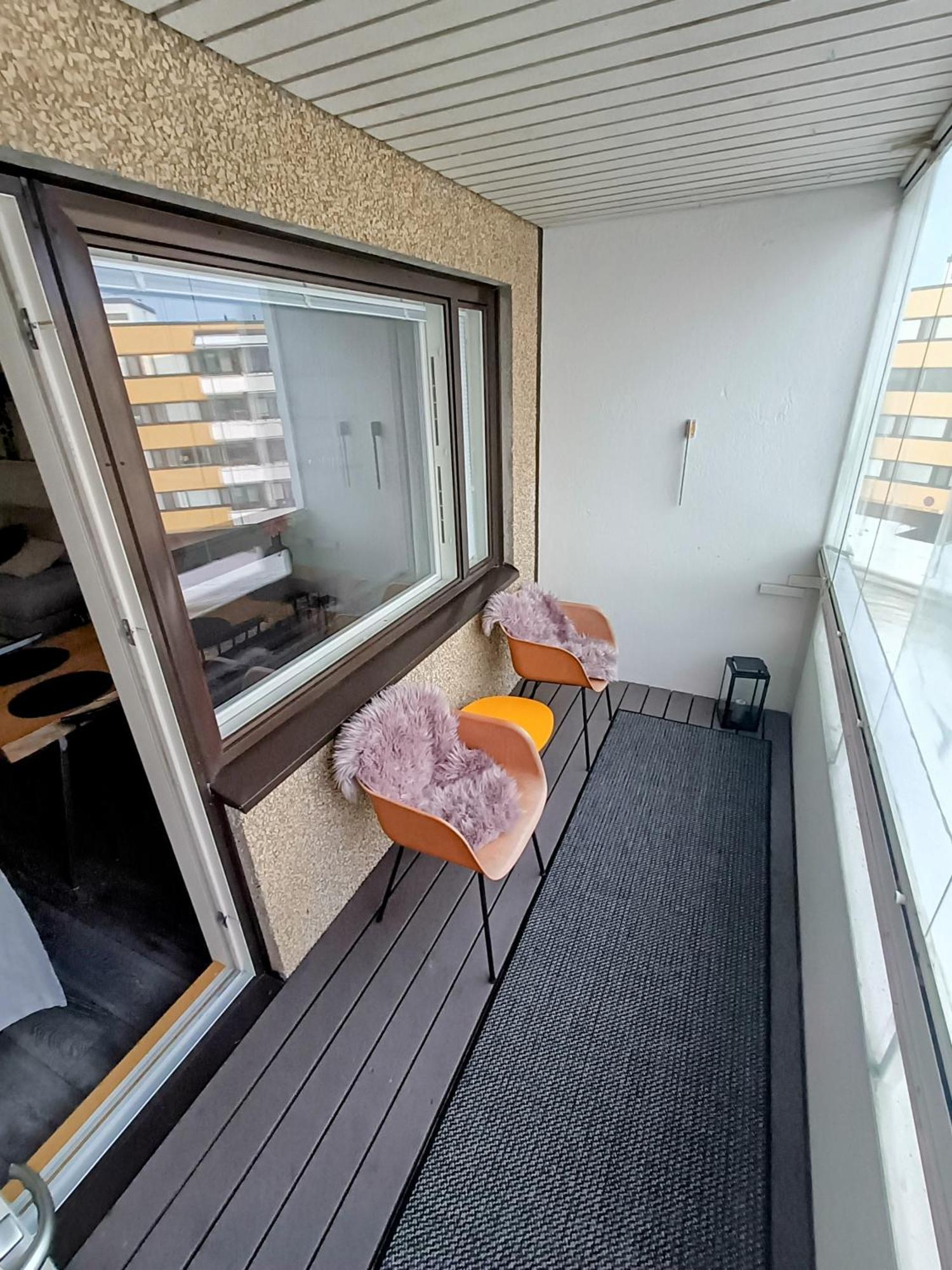 Big 88M2 Apartment In The Center ロヴァニエミ エクステリア 写真