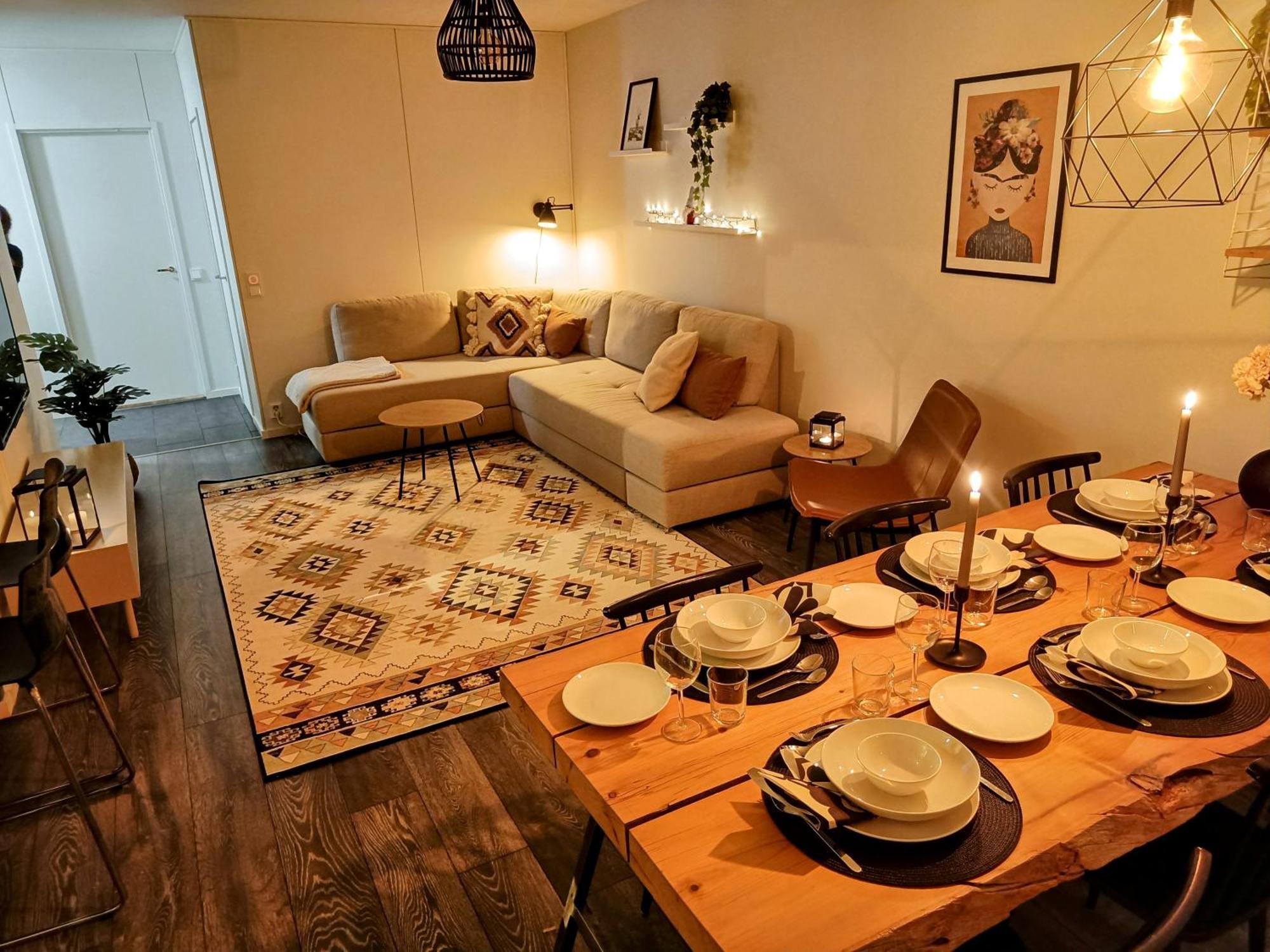Big 88M2 Apartment In The Center ロヴァニエミ エクステリア 写真
