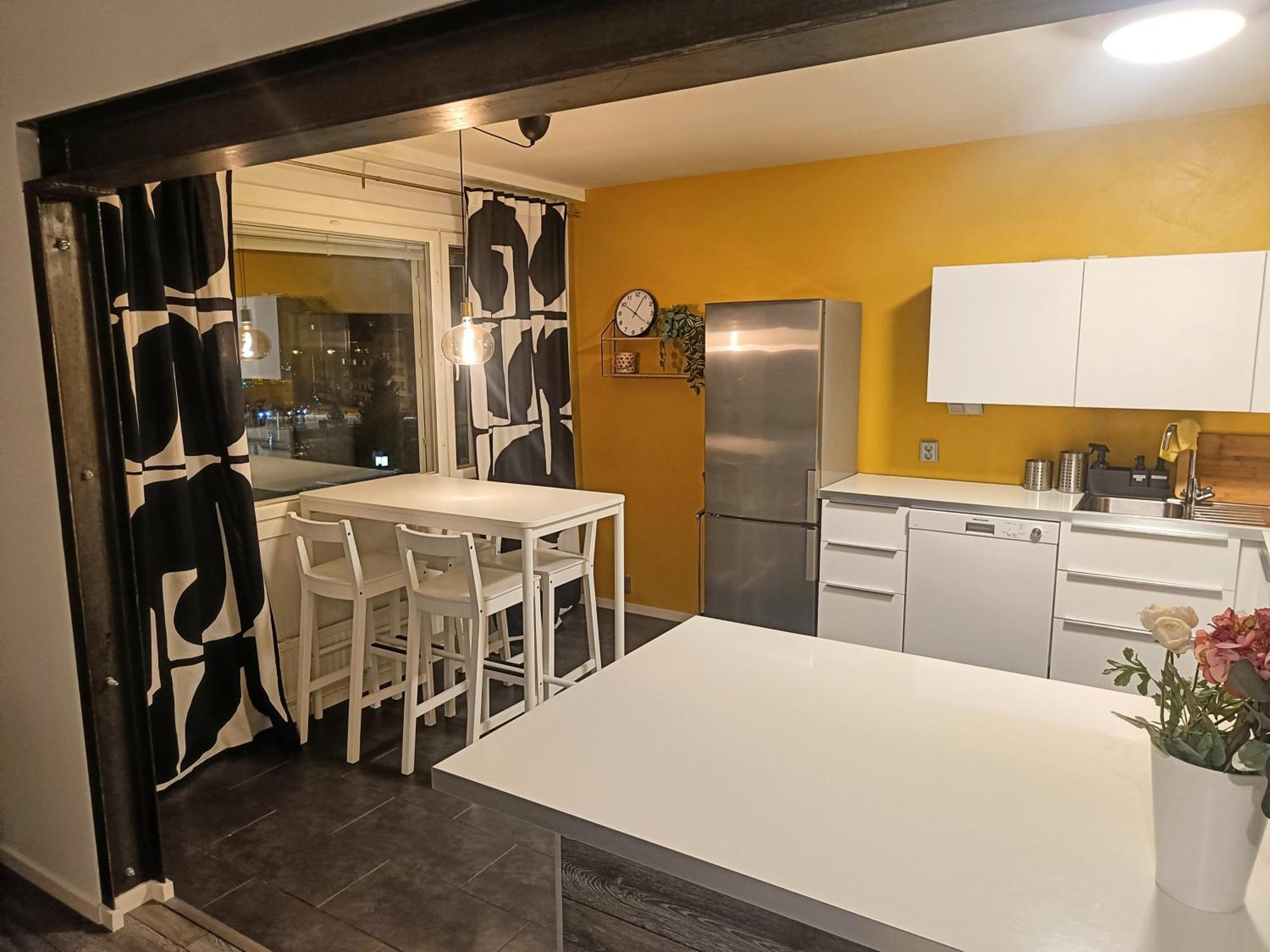 Big 88M2 Apartment In The Center ロヴァニエミ エクステリア 写真